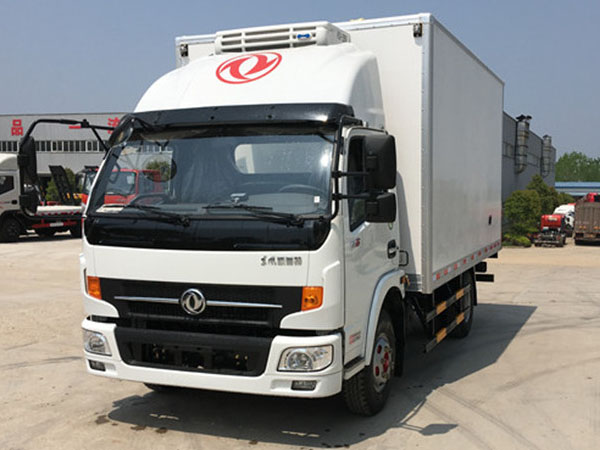 東風凱普特 4.2米冷藏車(chē)