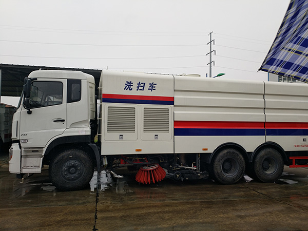 東風天龍洗掃車(chē)（國V）